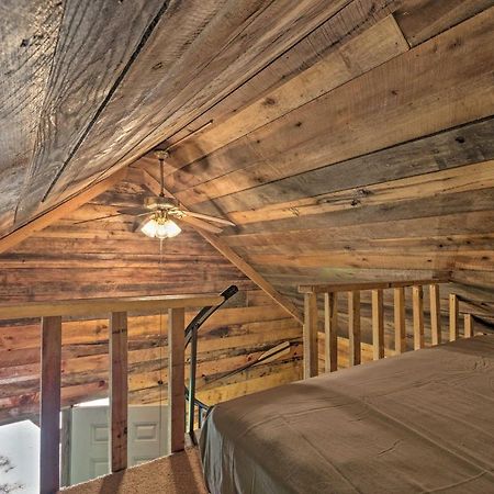 Creekside Cabin With Deck In Pisgah Forest! Barnardsville Luaran gambar
