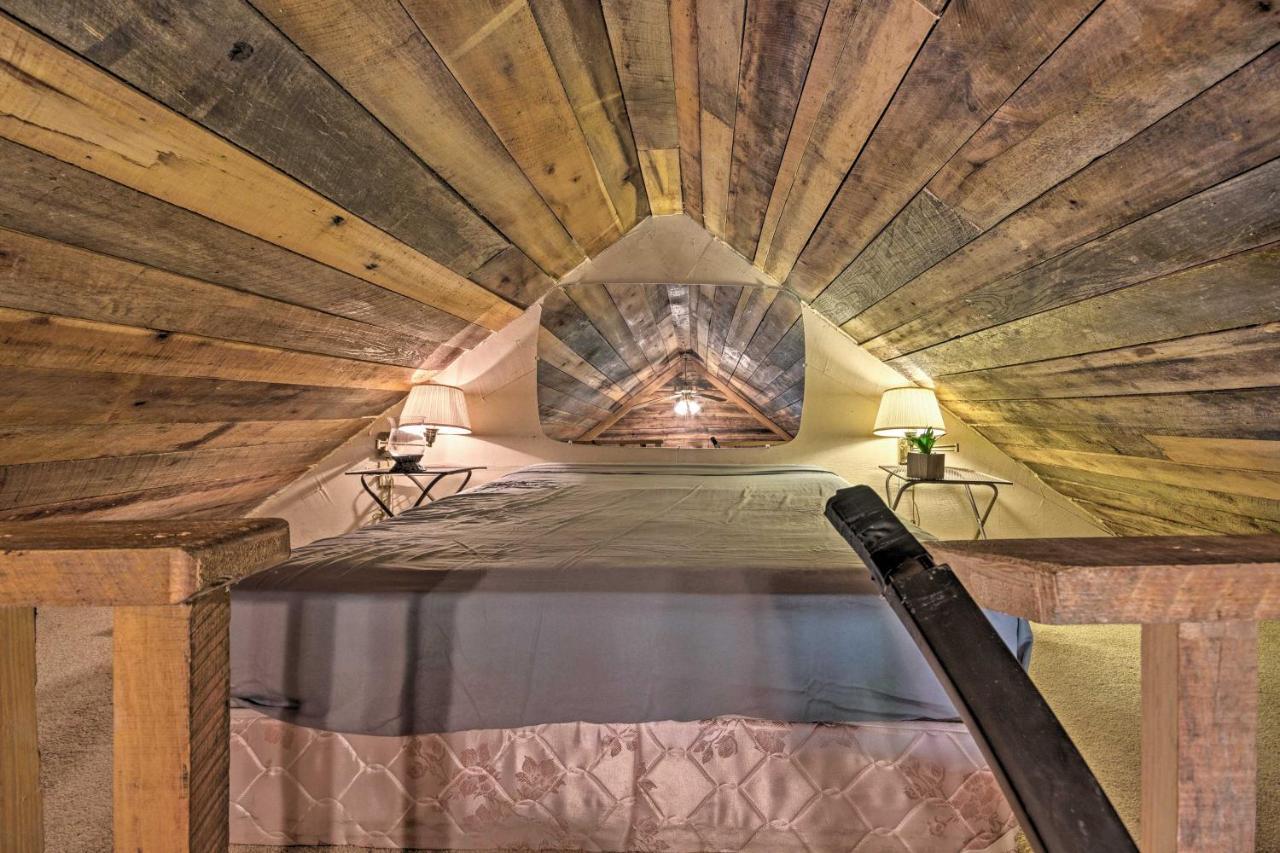 Creekside Cabin With Deck In Pisgah Forest! Barnardsville Luaran gambar